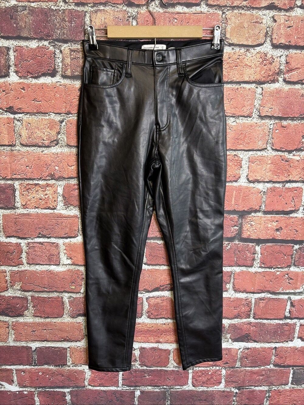 ABERCROMBIE & FITCH The Skinny High Rise Black Vegan Leather Pants Women Size 27